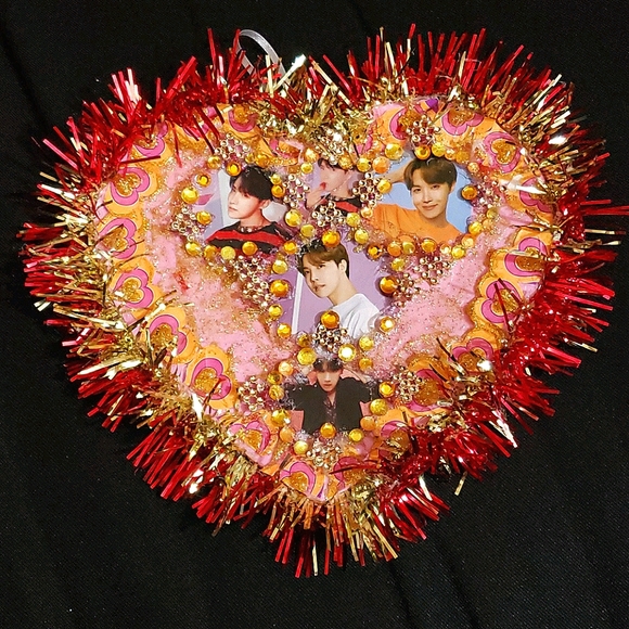 BTS J-Hope Heart Hanging Holiday Decoration - Picture 2 of 7